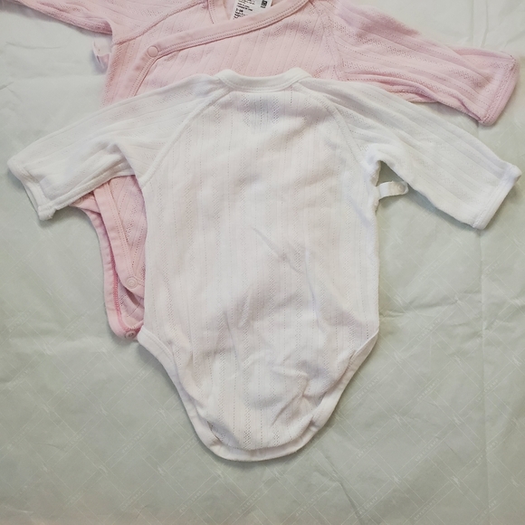 Uniqlo Baby (3-6M) Bodysuits (4-Pack) - Picture 5 of 7